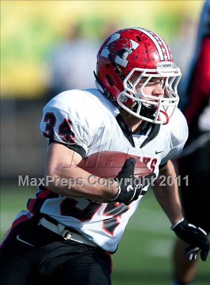 Thumbnail 2 in Stevenson vs. Maine South photogallery.