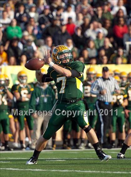Thumbnail 3 in Stevenson vs. Maine South photogallery.