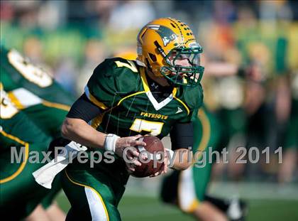 Thumbnail 3 in Stevenson vs. Maine South photogallery.