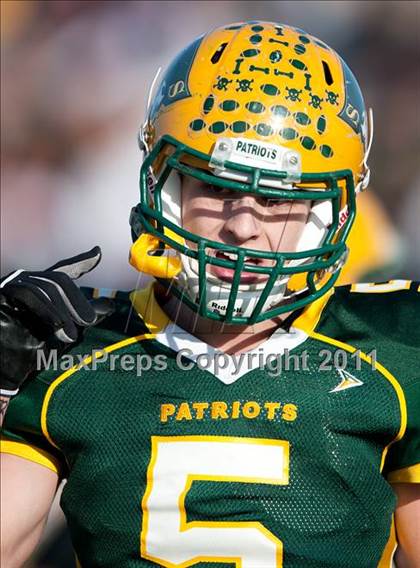 Thumbnail 3 in Stevenson vs. Maine South photogallery.