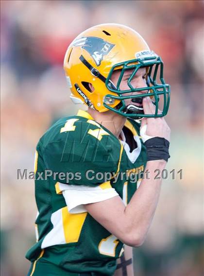 Thumbnail 2 in Stevenson vs. Maine South photogallery.