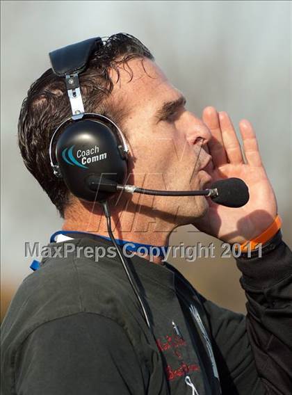 Thumbnail 2 in Stevenson vs. Maine South photogallery.
