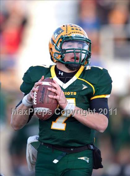 Thumbnail 3 in Stevenson vs. Maine South photogallery.