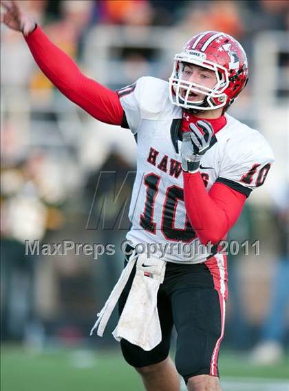 Thumbnail 3 in Stevenson vs. Maine South photogallery.