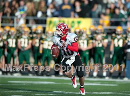 Thumbnail 2 in Stevenson vs. Maine South photogallery.