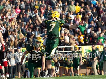 Thumbnail 3 in Stevenson vs. Maine South photogallery.