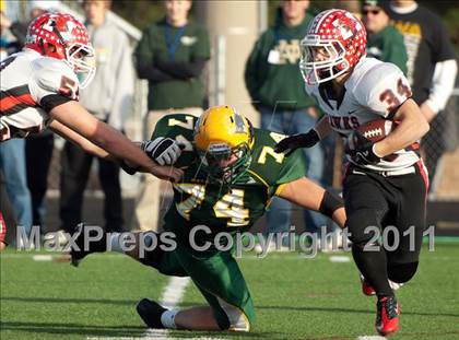Thumbnail 3 in Stevenson vs. Maine South photogallery.