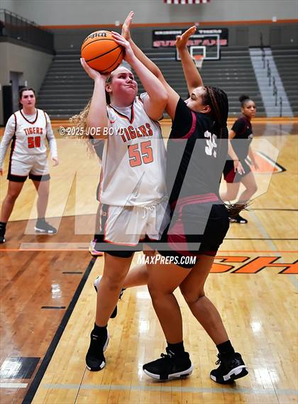 Thumbnail 2 in Sparkman @ Grissom photogallery.
