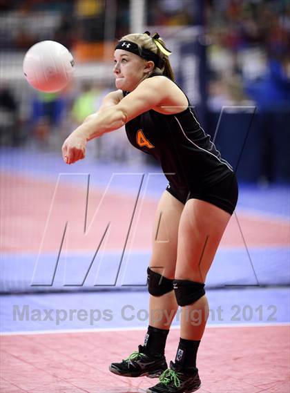 Thumbnail 2 in Caliche vs. Otis (CHSAA 1A Semifinal) photogallery.