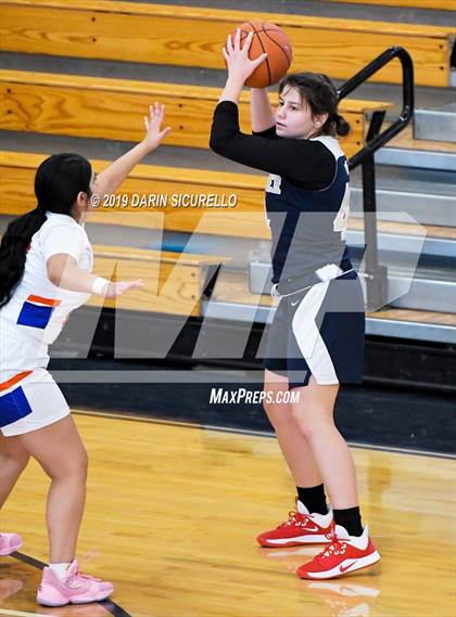 Thumbnail 1 in Desert Vista vs Westwood (NIKE Tournament of Champions) photogallery.