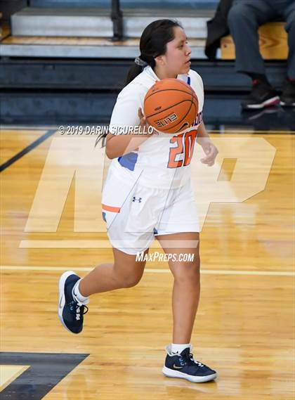 Thumbnail 1 in Desert Vista vs Westwood (NIKE Tournament of Champions) photogallery.
