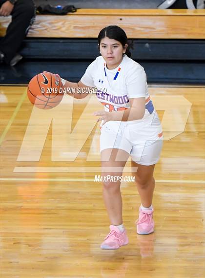 Thumbnail 2 in Desert Vista vs Westwood (NIKE Tournament of Champions) photogallery.
