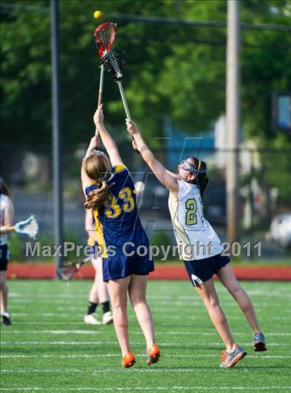 Thumbnail 3 in Arlington Catholic @ St. Mary's (MIAA North Division 2 Preliminary Round) photogallery.
