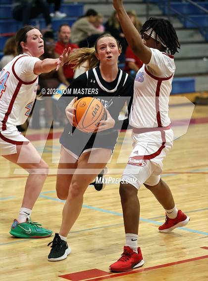Thumbnail 2 in Ardrey Kell @ Charlotte Catholic photogallery.