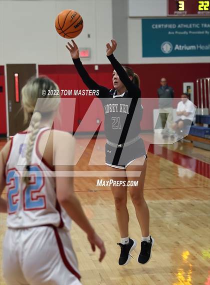 Thumbnail 2 in Ardrey Kell @ Charlotte Catholic photogallery.