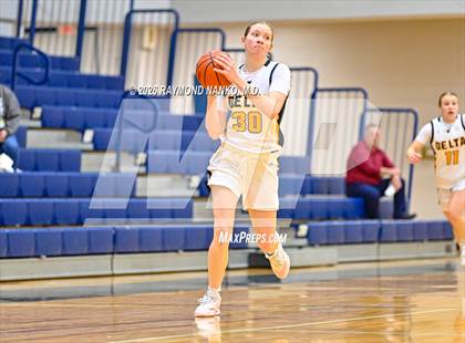 Thumbnail 3 in JV: Jay County @ Delta photogallery.