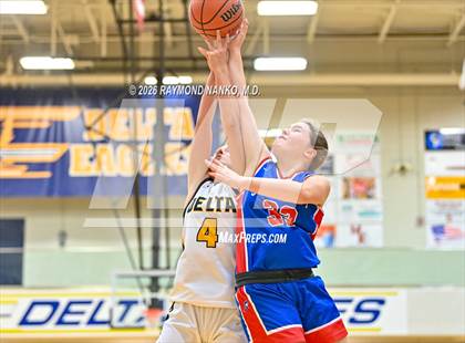 Thumbnail 1 in JV: Jay County @ Delta photogallery.