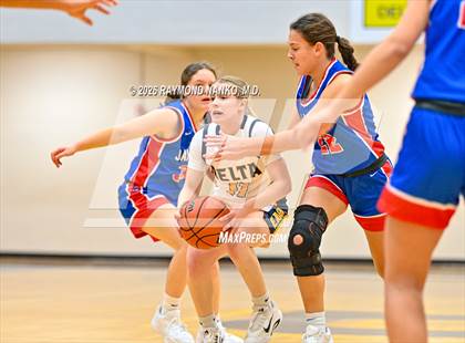 Thumbnail 3 in JV: Jay County @ Delta photogallery.