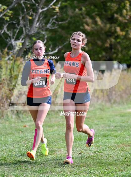 Thumbnail 3 in Southwestern Conference Championships photogallery.