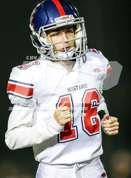 Thumbnail 2 in Yorba Linda @ St. Anthony (CIF Southern Regional Div 4-A) photogallery.