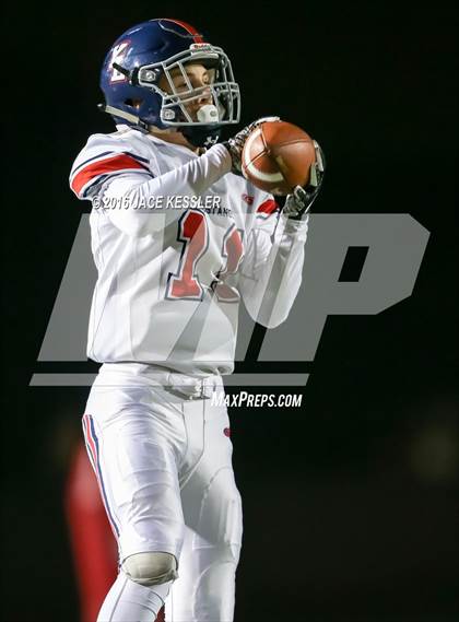 Thumbnail 1 in Yorba Linda @ St. Anthony (CIF Southern Regional Div 4-A) photogallery.