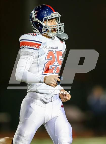 Thumbnail 1 in Yorba Linda @ St. Anthony (CIF Southern Regional Div 4-A) photogallery.