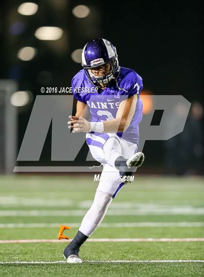 Thumbnail 2 in Yorba Linda @ St. Anthony (CIF Southern Regional Div 4-A) photogallery.