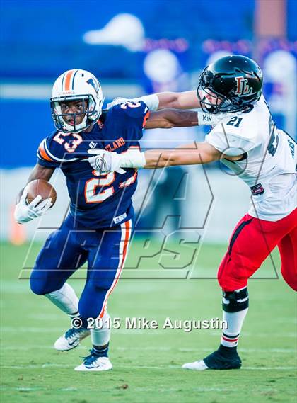Thumbnail 1 in Lovejoy @ Wakeland photogallery.