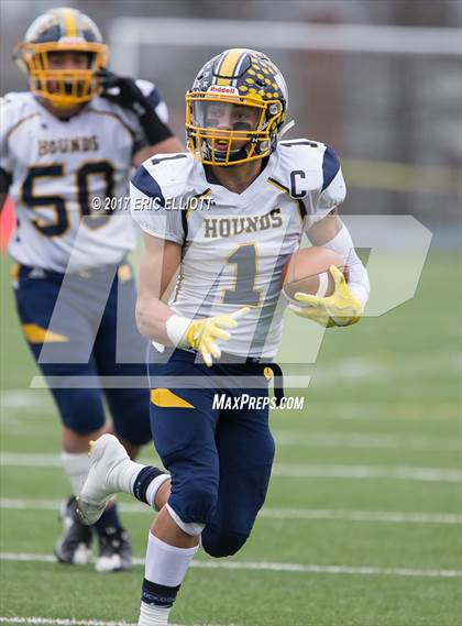 Thumbnail 3 in Wilmington Area vs Clarion Area (PIAA AA Quarter Final) photogallery.