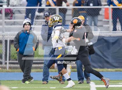 Thumbnail 3 in Wilmington Area vs Clarion Area (PIAA AA Quarter Final) photogallery.