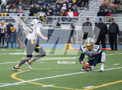 Thumbnail 1 in Wilmington Area vs Clarion Area (PIAA AA Quarter Final) photogallery.