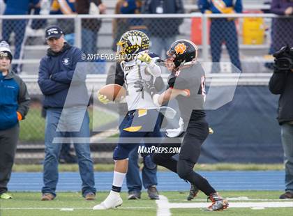 Thumbnail 2 in Wilmington Area vs Clarion Area (PIAA AA Quarter Final) photogallery.