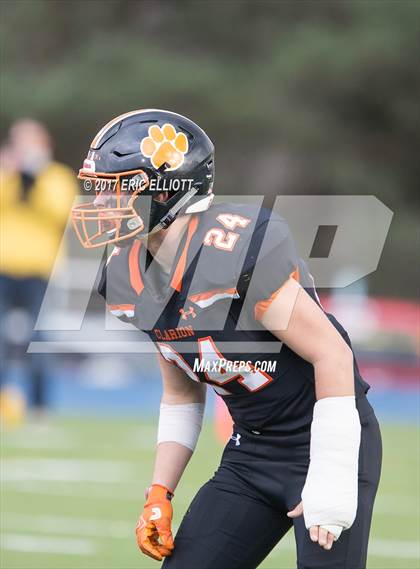 Thumbnail 2 in Wilmington Area vs Clarion Area (PIAA AA Quarter Final) photogallery.