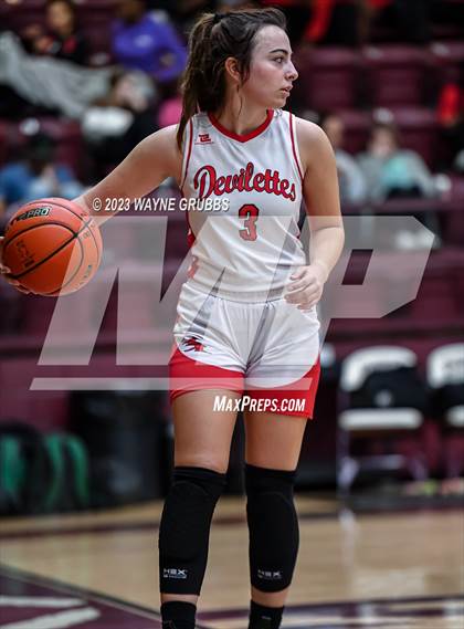 Thumbnail 2 in Neches vs. Huntington (Holiday Hoops Classic) photogallery.