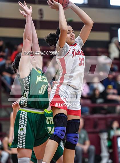 Thumbnail 3 in Neches vs. Huntington (Holiday Hoops Classic) photogallery.