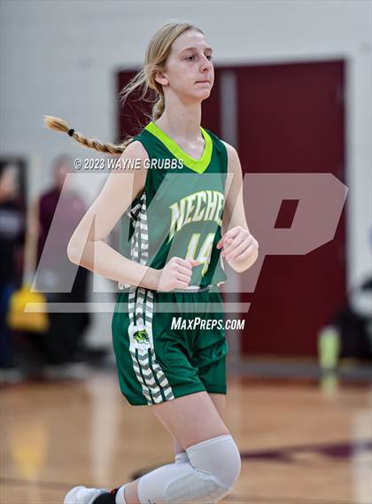 Thumbnail 1 in Neches vs. Huntington (Holiday Hoops Classic) photogallery.