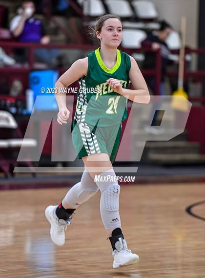 Thumbnail 2 in Neches vs. Huntington (Holiday Hoops Classic) photogallery.