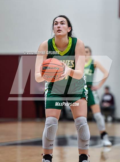 Thumbnail 1 in Neches vs. Huntington (Holiday Hoops Classic) photogallery.