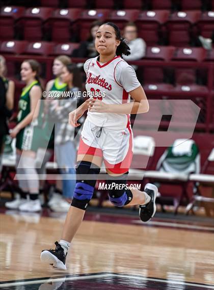 Thumbnail 3 in Neches vs. Huntington (Holiday Hoops Classic) photogallery.