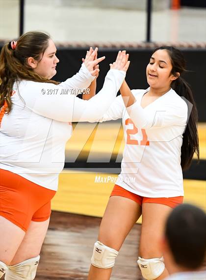 Thumbnail 3 in Avalon vs. Graford (UIL 1A Area Playoff) photogallery.