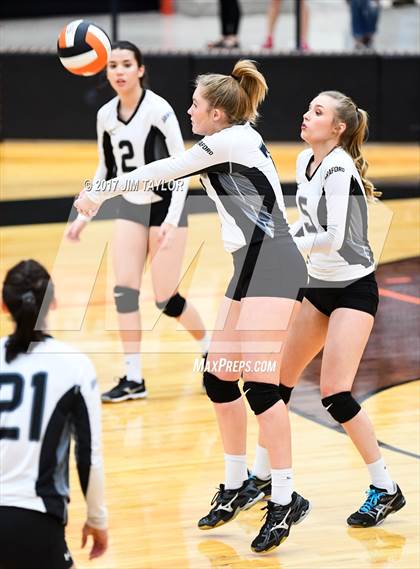 Thumbnail 2 in Avalon vs. Graford (UIL 1A Area Playoff) photogallery.