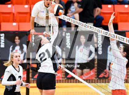 Thumbnail 3 in Avalon vs. Graford (UIL 1A Area Playoff) photogallery.