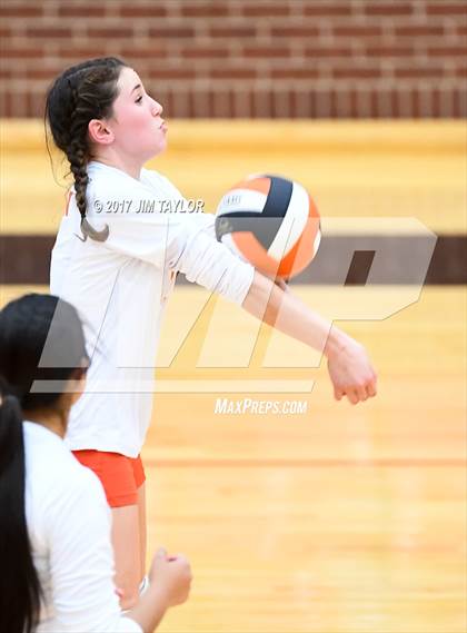 Thumbnail 3 in Avalon vs. Graford (UIL 1A Area Playoff) photogallery.