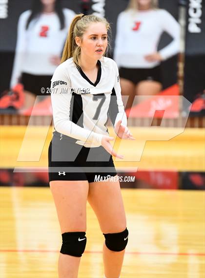 Thumbnail 3 in Avalon vs. Graford (UIL 1A Area Playoff) photogallery.