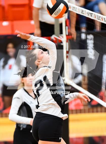 Thumbnail 3 in Avalon vs. Graford (UIL 1A Area Playoff) photogallery.