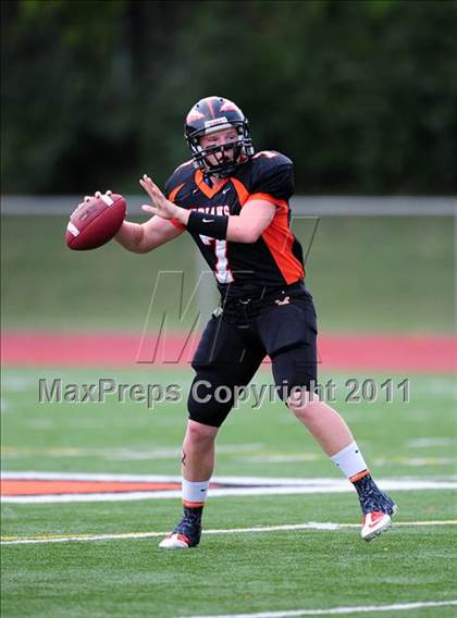 Thumbnail 1 in Watertown @ Montville photogallery.