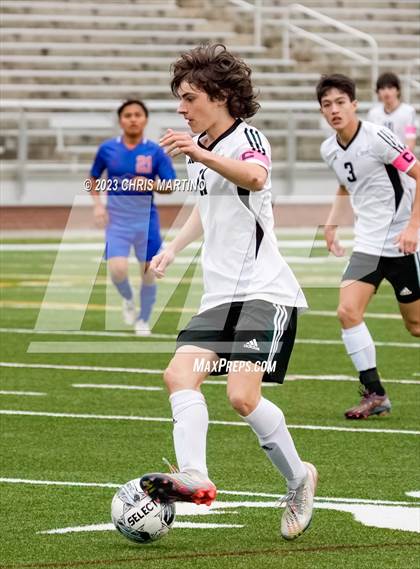 Thumbnail 1 in Fox Creek vs. Richland Northeast photogallery.