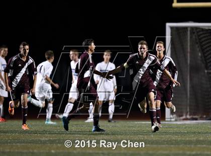 Thumbnail 2 in Golden @ Valor Christian photogallery.