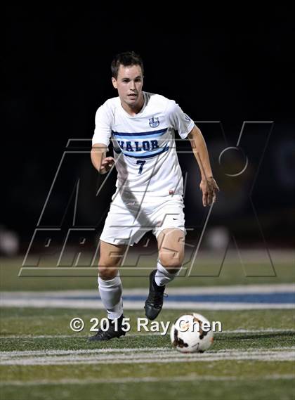 Thumbnail 1 in Golden @ Valor Christian photogallery.