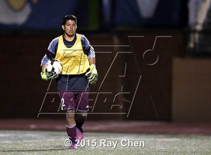 Thumbnail 2 in Golden @ Valor Christian photogallery.